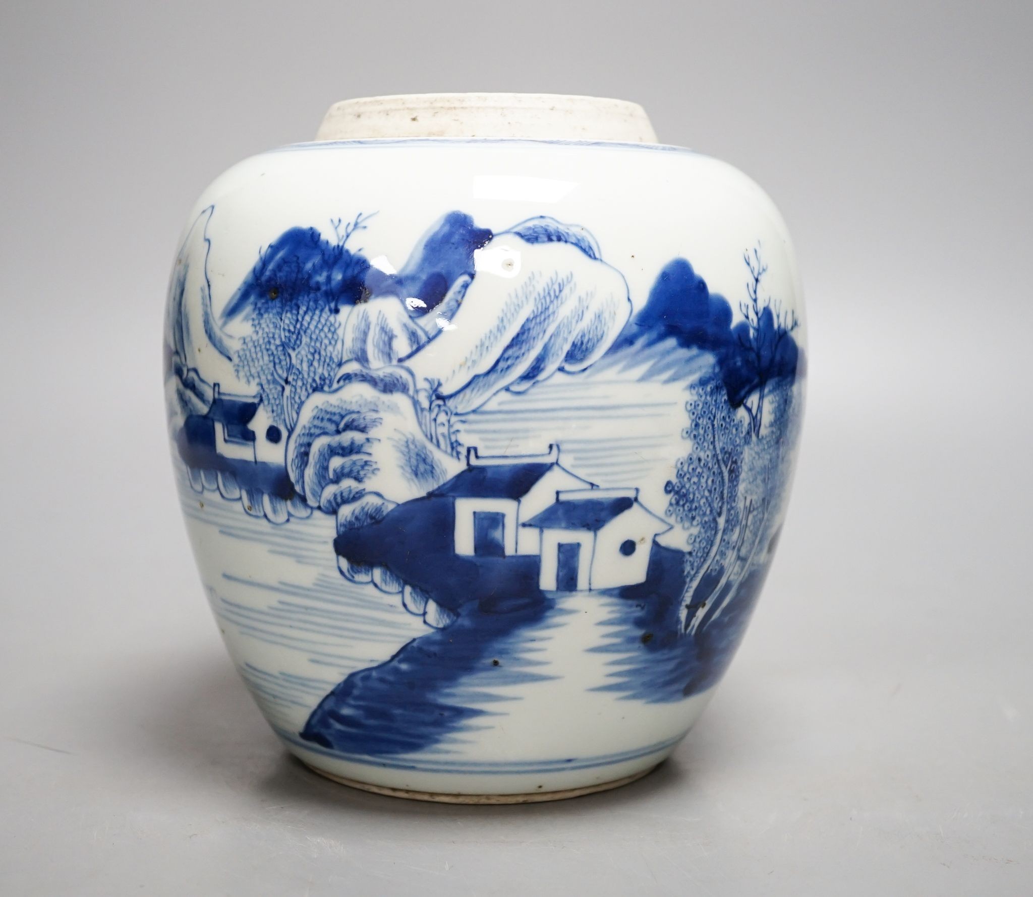 An 18th century Chinese blue and white ginger jar, 18cm